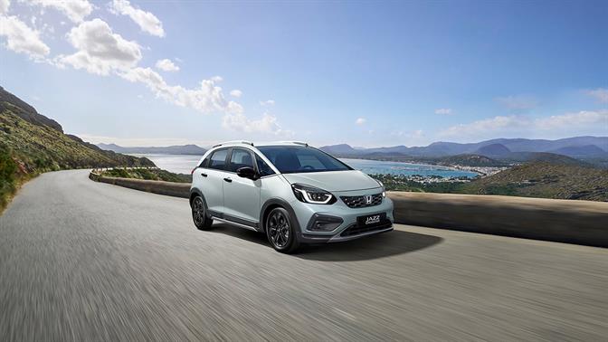 Η Honda έκανε πιο πρακτικό το αυτοφορτιζόμενο υβριδικό Honda Jazz