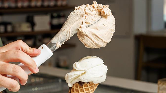 Τα καλύτερα gelato της Αθήνας για μεταμεσονύκτιες λιγούρες