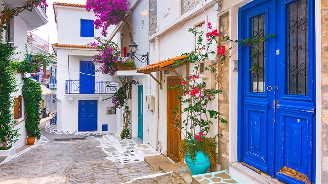 Τα πιο οικονομικά δωμάτια στις Σποράδες για το φευγιό του καλοκαιριού