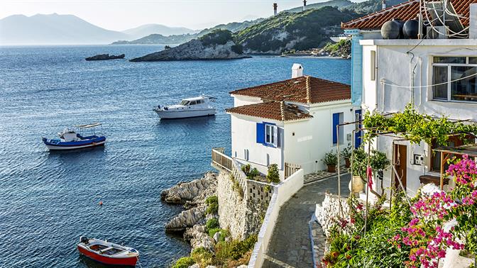 Οικονομικά δωμάτια στο βόρειο Αιγαίο για να αποχαιρετήσουμε το καλοκαίρι