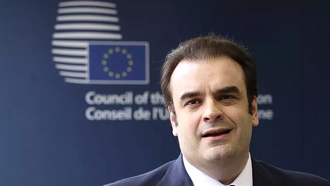 Η Ελλάδα μπορεί να ξεπληρώσει το πρώτο μνημόνιο δύο χρόνια νωρίτερα