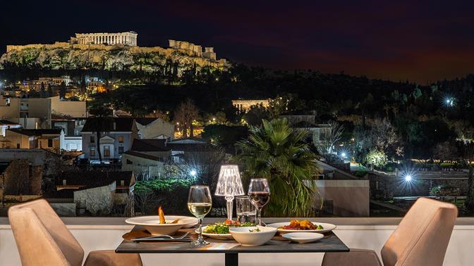 Eridanus: Νέο rooftop εστιατόριο για χάζι στην Ακρόπολη και λαχταριστή μεσογειακή κουζίνα