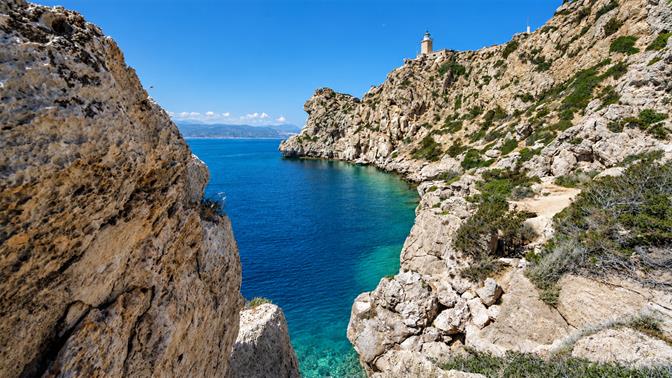 10 ωραία πράγματα που έχεις να κάνεις γύρω από το Λουτράκι