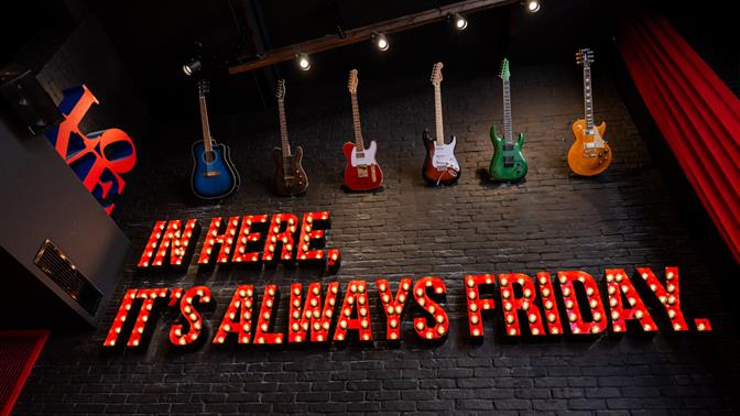 TGI FRIDAYS™: Νέα διεύθυνση στην καρδιά του Κολωνακίου