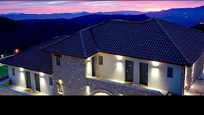 Αίγλη Resort & Spa Aράχωβα: Χαλάρωση με θέα τους Δελφούς 