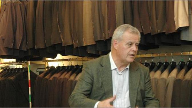 Νίκος Γιαννέτος: Ο άνθρωπος που ράβει το ελληνικό jet set 