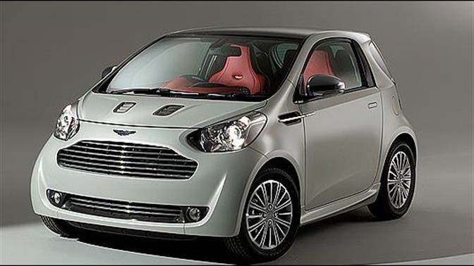 Aston Martin Cygnet: Όταν o Bond οδήγησε Toyota