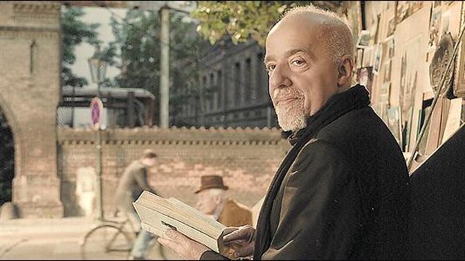 Paolo Coelho: «Έχεις επιλογή… ακολούθησέ την»