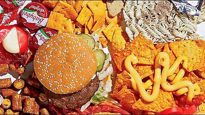 Junk food: Ο εθιστικός υπαίτιος της παχυσαρκίας