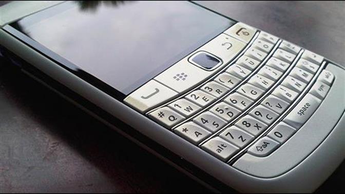 Blackberry 9700 White: Ένα Blackberry για όλους