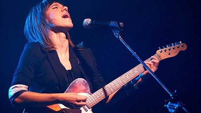 Μόνικα: «Στην Αμερική έμαθα να λειτουργώ αυθόρμητα» 