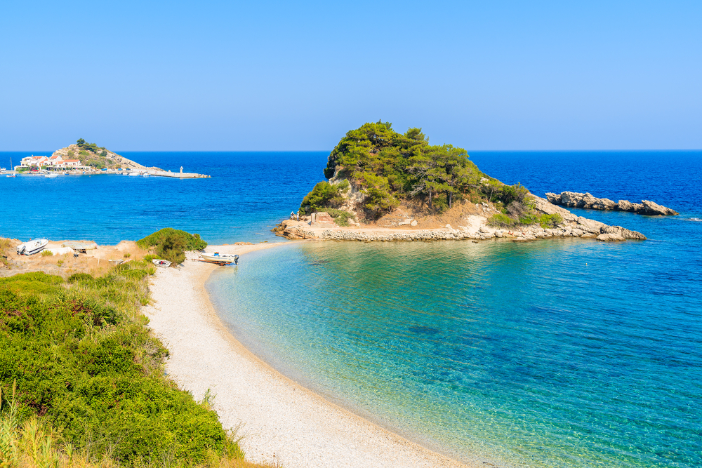 Αυτά είναι τα φθηνότερα ελληνικά νησιά για διακοπές! (photos)